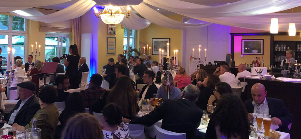 DJ-Berlin-Hochzeit-Event-DJ-Maiki-Cafe-Wildau-Bild-187 - DJ MAIKI | Berlin
