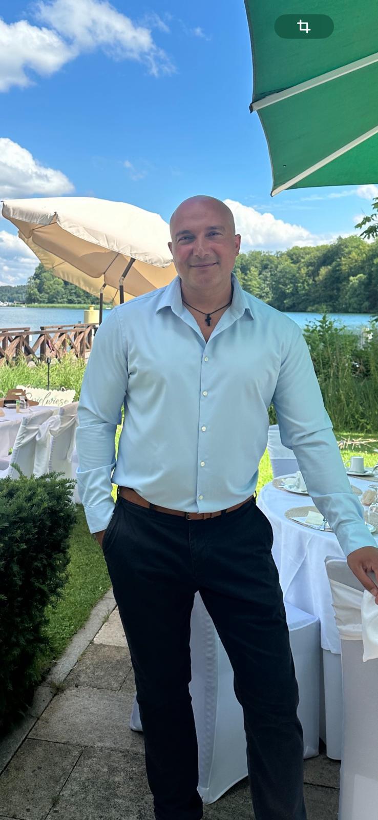 Professioneller Hochzeits - Dj mit Erfahrung